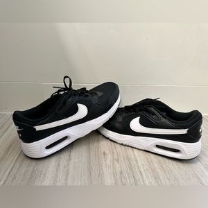Nike women’s shoes
